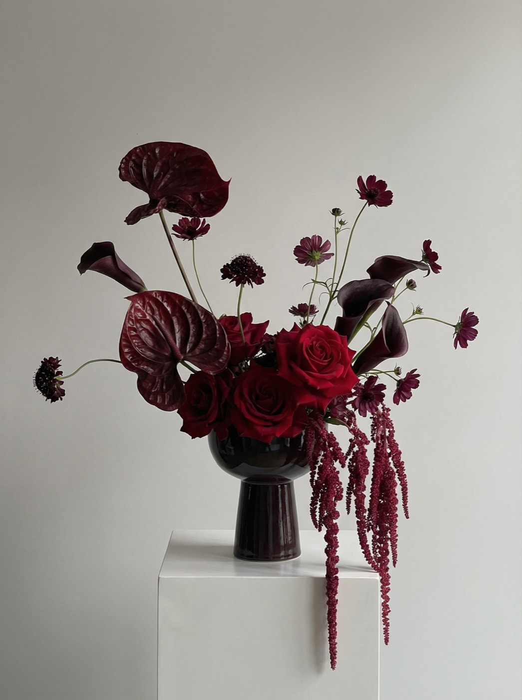 Rouge Velours, an Atelier Alba arrangement